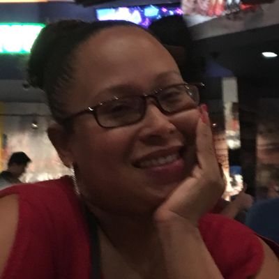 raquel2064's profile picture. 