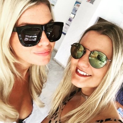 Claire_BecRadio's profile picture. Join us @Canalsideradio every Monday 7-8pm for #GirlTalk