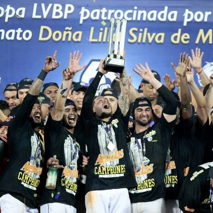 Fiel fanatico al mejor equipo aguilas del zulia ⚾Campeones de la 2016 - 2017 🏆🏆🏆🏆🏆🏆