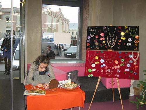 Poveste creatilor mele a inceput prin dorinta de a deveni un mic creator intr-o lume imensa 
https://t.co/X07qgHZ4AK http://origamibijoux.blogspo