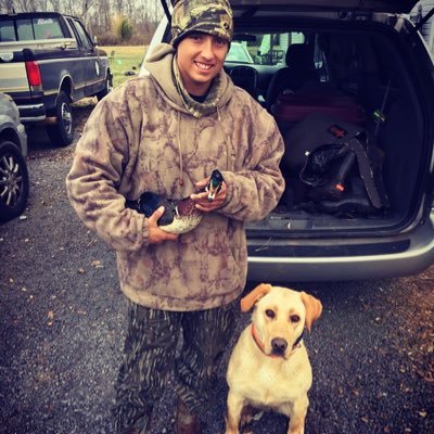 lilbuck_25's profile picture. Roll Tide❤ Coxey ✊ Future Flight Medic Medic Student 💜EMT @ Athens EMS 🐶 Bird Dog💜 Waterfowl Hunter 🦆🐶