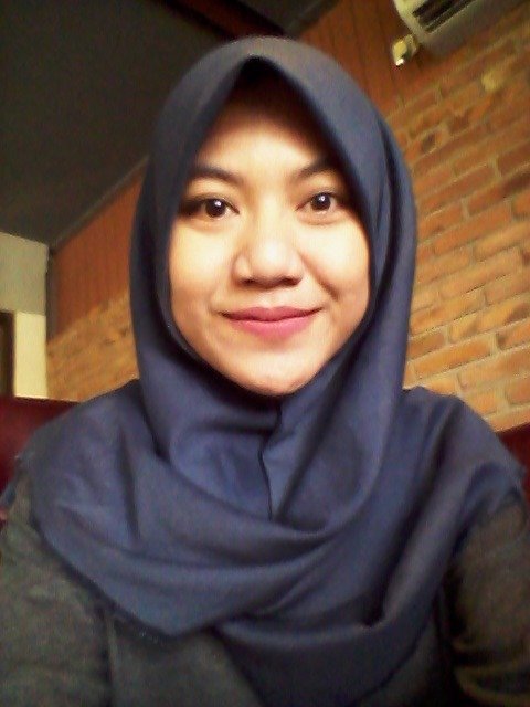 aloeferaa's profile picture. Writer | Author | Schrijver | Womanpreneur | Introvert