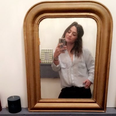 MuzasMlanie's profile picture. 