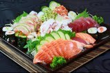 Especialistas em gastronomia japonesa e francesa, os chefs e sushiman Leco Mendes e Sayuri Yamamoto continuam suas andanças em busca do prato perfeito!