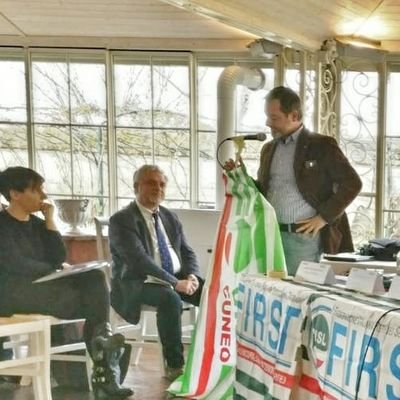 Sindacalista FIRST CISL del settore BCC COOPERFIRST. Convinto sostenitore della cooperazione come unica chance per una sistema economico umano.