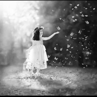 من بغى ﺩربكك ~ لجل عينكك , مشى ۈمن بغى قلببک عنك ما لہى ♡