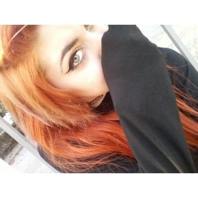 -¿Por qué fumas tan condenadamente deprisa?    -Tu fumas para disfrutar, yo fumo para morir.