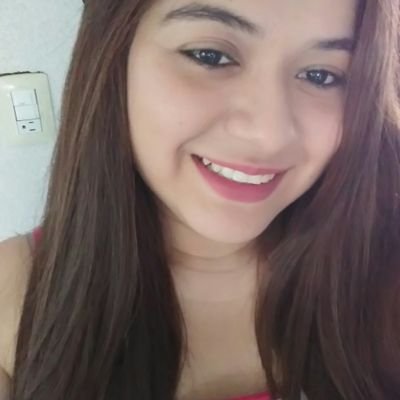 Akirenova's profile picture. Catlover. Artista marcial. Amo los videojuegos. 
Futura médico cirujano.