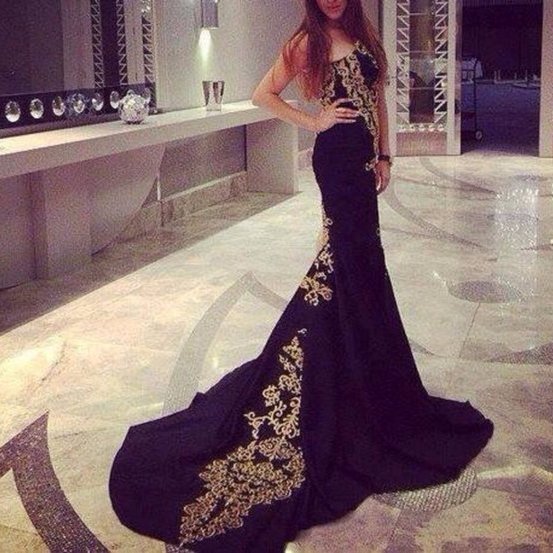 thedressoasis's profile picture. I love dresses