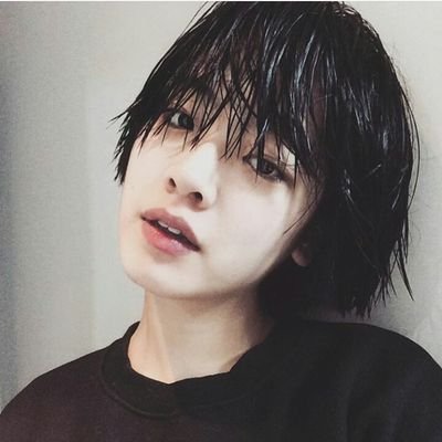 jooyngtdb's profile picture. ㅤ ㅤ ㅤ   我可以爱你吗 [¿]ㅤ ㅤㅤ ㅤ ㅤㅤ ㅤ ㅤ ㅤ ᴊᴀᴇ • ᴇᴜɴᴊ × ᴊᴀʏ                                                            
‹                              ʏᴜᴊɪɴ † sᴜɴɢᴋʏᴜɴɢ