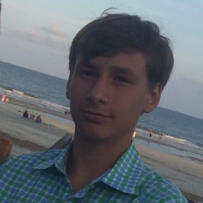 lalalalomia's profile picture. 