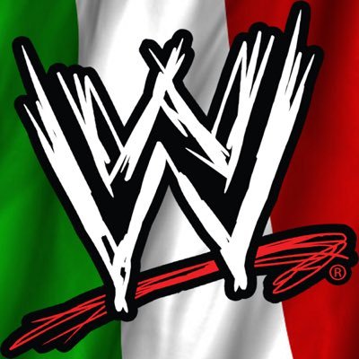 WWE ITALIA: TUTTO CIÓ CHE C'É DA SAPERE SULLA WWE. #Raw #SmackdownLive