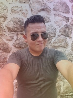 _Josh_Garces__'s profile picture. =D