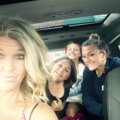 sarah1974ann's profile picture. Proud mother with 3 kids!