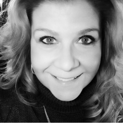 SheleyB's profile picture. Driven, passionate, creative & determined. Occasional smart aleck. Loves a great hockey game, time spent with friends & mid century modern architecture.