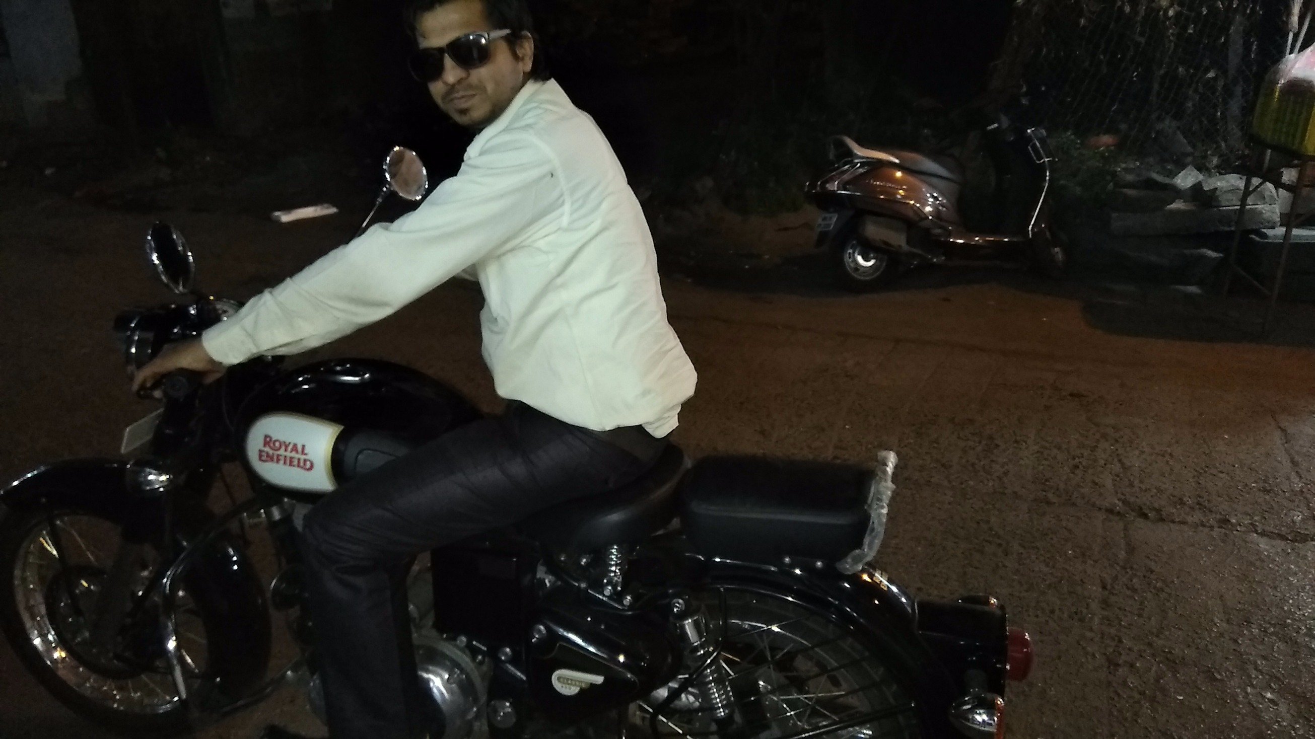 sauri12345's profile picture. 