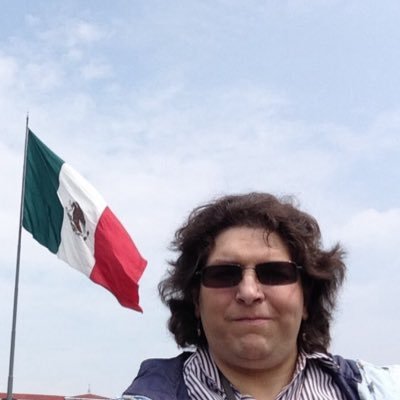 paty_alzuarte's profile picture. Mexicana, de la Ciudad de México, Informática, Fotógrafa, Tecladista, me encanta leer, viajar, comer y un buen vino.