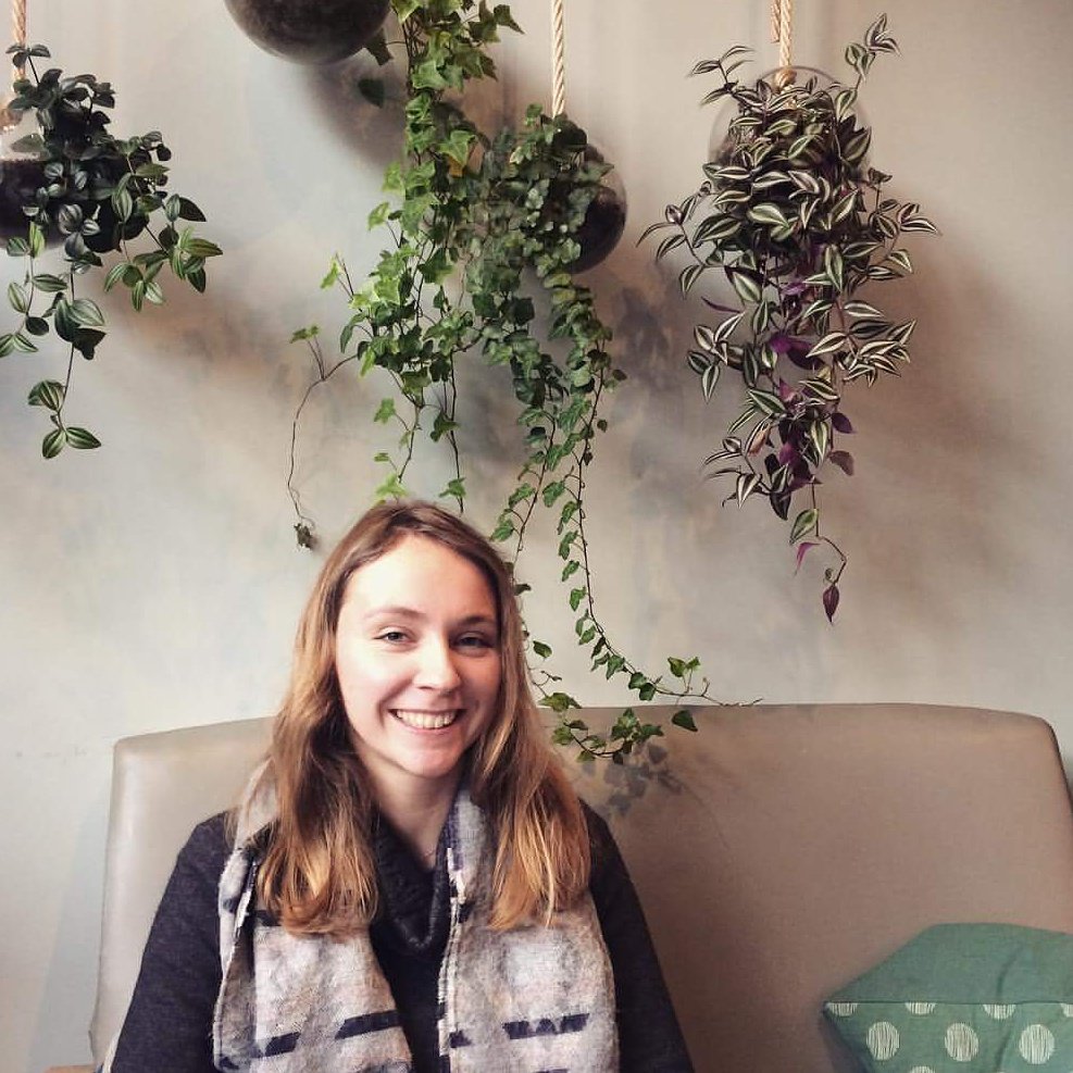 AnnaAatb's profile picture. Illustrator & designer in the midlands