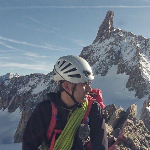Davy Virdee Mountaineering Instructor and Climbing Coach. based in Edinburgh, UK Full member of AMI