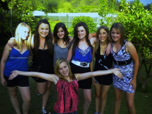 Lara_Evans's profile picture.