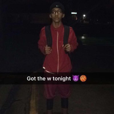 870-Lo🔥🏀 Sophomore C/O 2020 5’10 monster🤐💍 WM😷