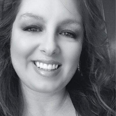 CymraegDdewines's profile picture. mom of 5, Patriot, student of life