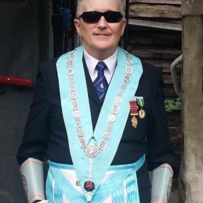 A FUN ACCOUNT, ITS BASICALLY FREEMASONS WEARING THEIR GEAR OUTSIDE OF THE LODGE ROOM. SEND PICTURES VIA DM. #MGNI