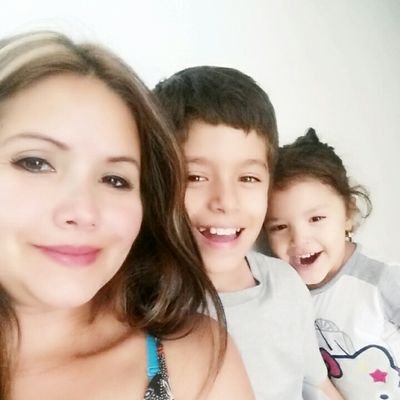 La mejor manera de evitar la decepción es no esperar nada de nadie.(Wiz Khalifa)