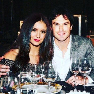Nina Dobrev mi unicornio 🦄 DELENA