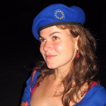 CecileBrisson's profile picture. Franco-British Londoner. Journo turned PR