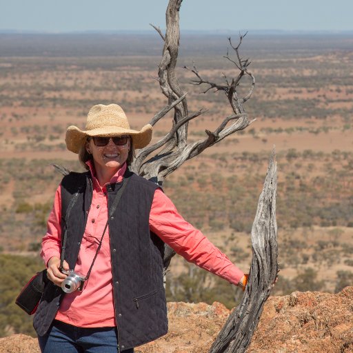 Outback Qld Photographer - capturing life through my lens. All photos are mine. FB: Lisa Alexander Photography Insta: lisa_alexander_photography
