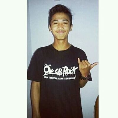 Anjas P. Variasna | 25 juli 1997 | Anime addict | singer | westlifers | loving all about japan | follback just mention :))