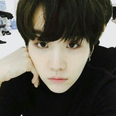 Abrahamer & Otaku. Cumple 24 de Abril. Amo A Abraham Mateo .
K-poper & ARMY 
I LOVE BTS