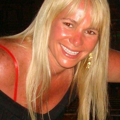 Profile Picture of Liana Lima Pinheiro (@LianaPinheiro) on Twitter