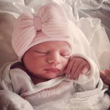 im Isabella newborn daughter of Beth and Daryl im there second lil ass kicker and angel ♥♥♥