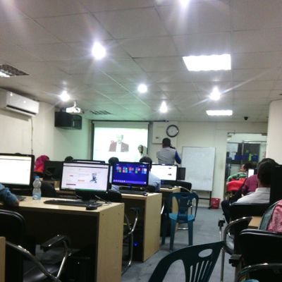 WahidParvez3's profile picture. SEO Consultant, Holy Routes Group