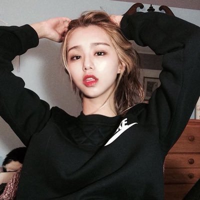 LiaaTki's profile picture. Vodaronn y boiv du Sprite samer