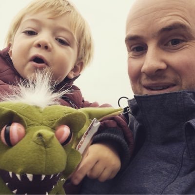 palaceboy's profile picture. Im a Palace fan , i enjoy snowboarding and other stuff! (Wiggyprints - https://t.co/L2BxS2u4qj)