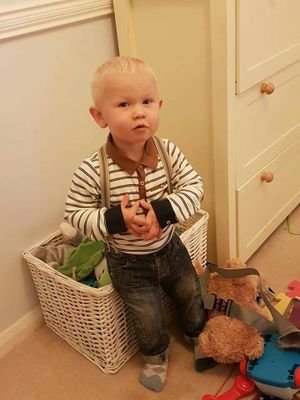 MagpieBrandi's profile picture. Mother of 4 Nana  to 1 +1 on the way