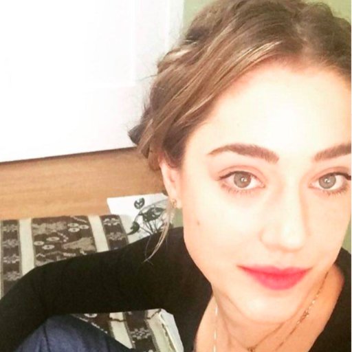 VivieLeeHowell's profile picture. Professionally trained actor, writer, producer dual life in start up and tech!