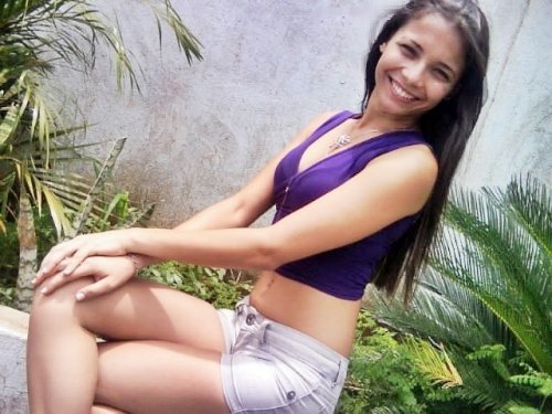 Laisaraujo2010's profile picture. 