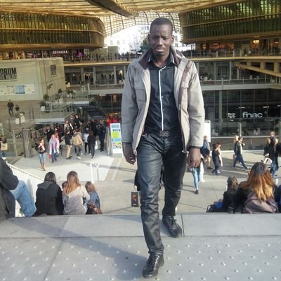 DjikineMamadou's profile picture. artistes pâtisserie et tourier travail a paris
vous pouvez  me. contacter sur Twitter