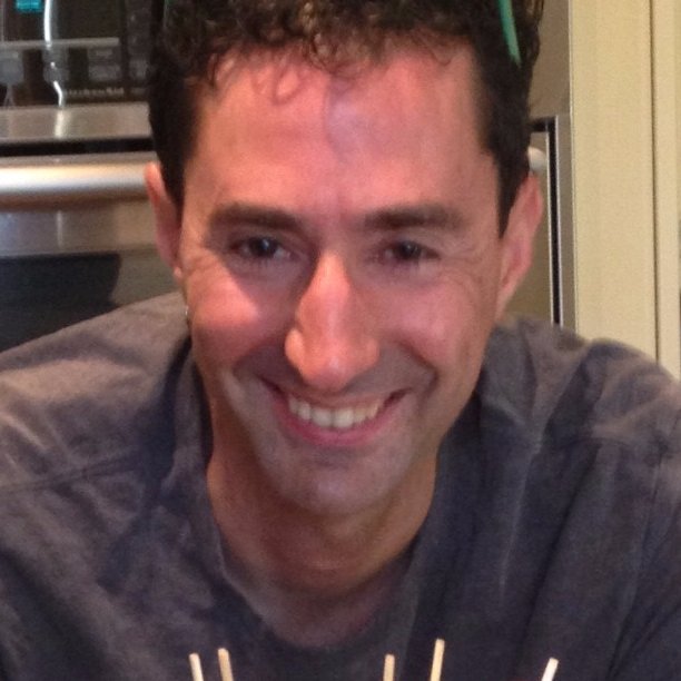 Naturopathic doctor at Healing Path. I like running and playing games and music and other stuff.