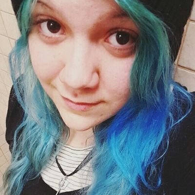 RelishInAJar's profile picture. Artist // Jokes worse than dad jokes.