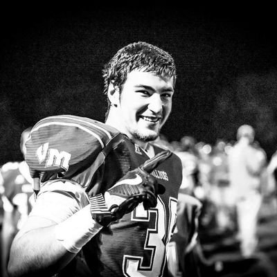 TheHoeseph34's profile picture. 