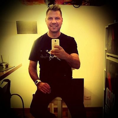 DavilaAbogados's profile picture. “aprovecha cada día no te fíes del mañana”