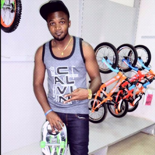 RomKingz's profile picture. 