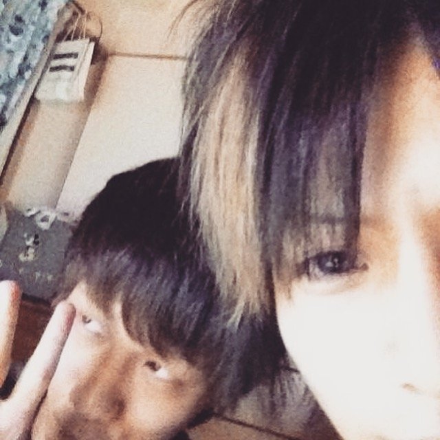 av_owpet's profile picture. 右側▷
♯Twitterメンバー♯ファッション♯スノボ