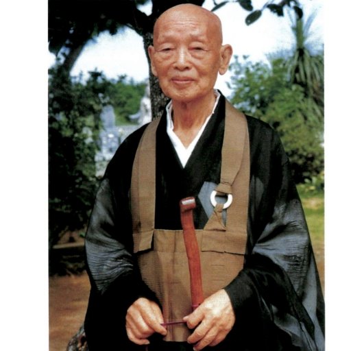 井上義衍老師(1894年7月27日〜1981年3月2日)の短句を投稿します。すべての文章の著作権は、龍泉寺参禅道場、もしくは義衍提唱録刊行会に帰属します。