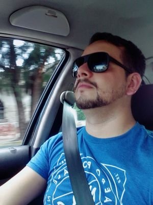 albertvg3's profile picture. Ing Computación,